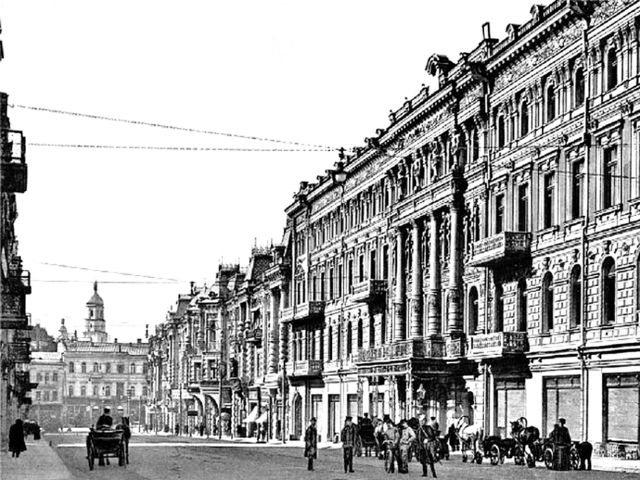 1907. В 1897 году на ул. Николаевской (Городецкого) построили гостиницу 