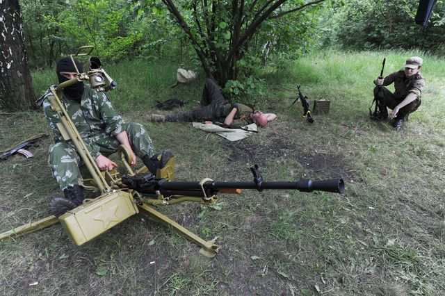 Тренировка батальона "Восток" под Донецком. Фото: AFP