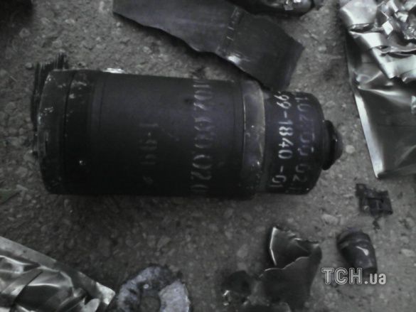 Террористы стреляли по защитникам аэропорта Луганска ракетами