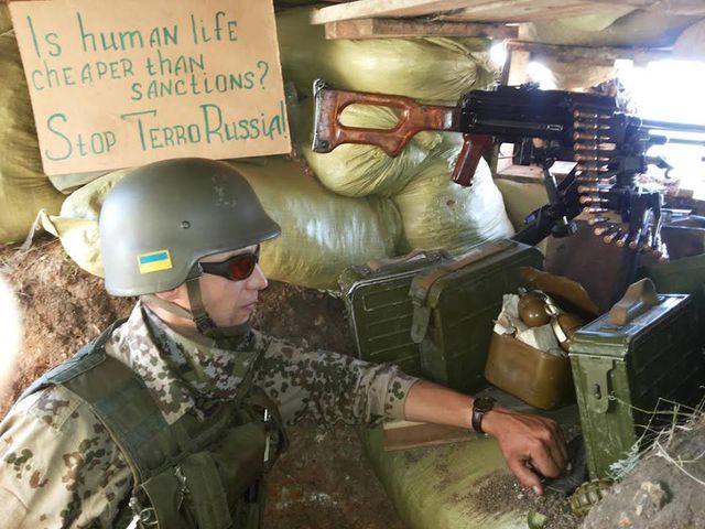 Военнослужащие обращаются к Европе и США с призывом ввести санкции против России. Фото: facebook.com/vidsich