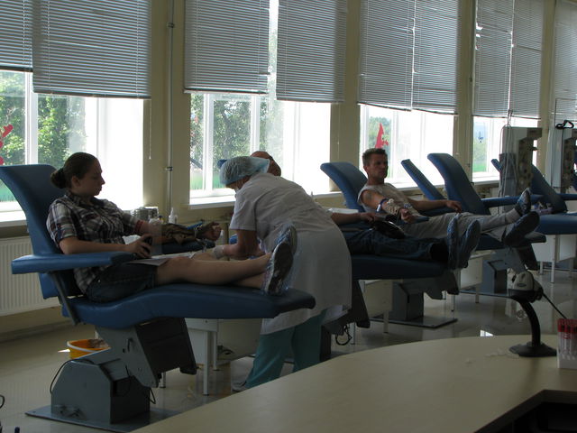 <p>Донори здають близько 100 літрів крові в день. Фото: Е. Волкова</p>