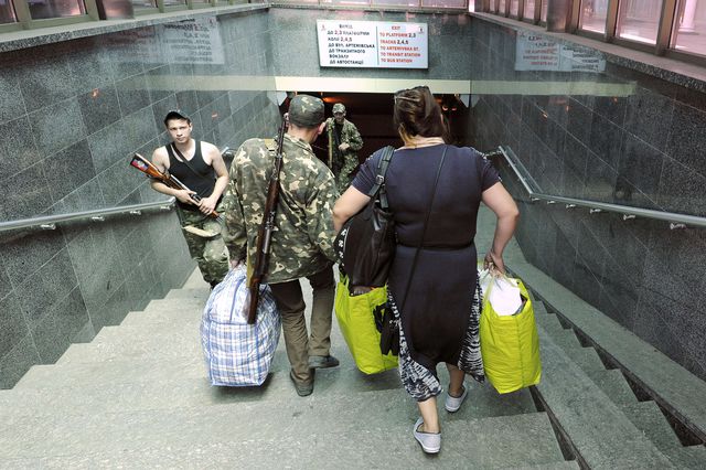 Обстановка в Донецке остается крайне напряженной. Фото: AFP