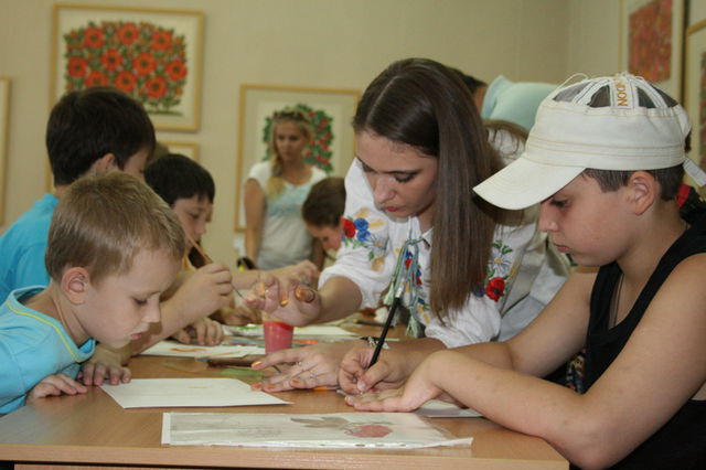 Дніпропетровськ прийняв дітей-переселенців. Фото: Дніпропетровська облрада
