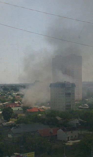 Луганск снова обстреляли из центра города. Фото: twitter.com/LUGANSK_TODAY