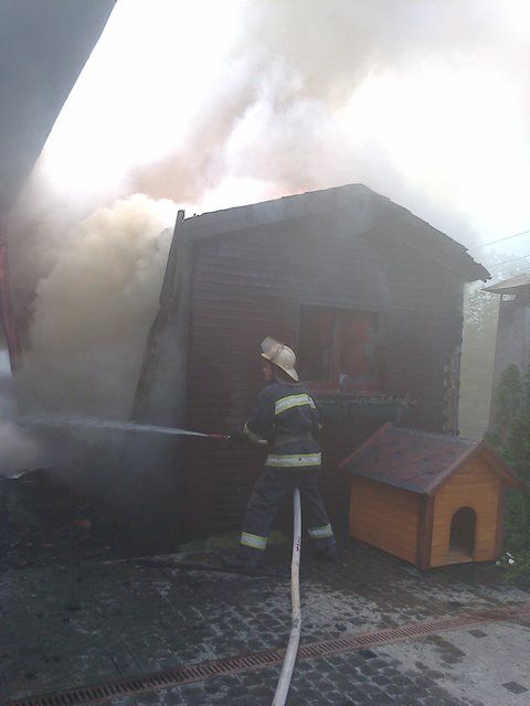 Пожар тушили несколько часов. Фото: kyivobl.mns.gov.ua