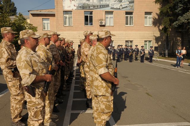 Добровольцы вернулись в Киев