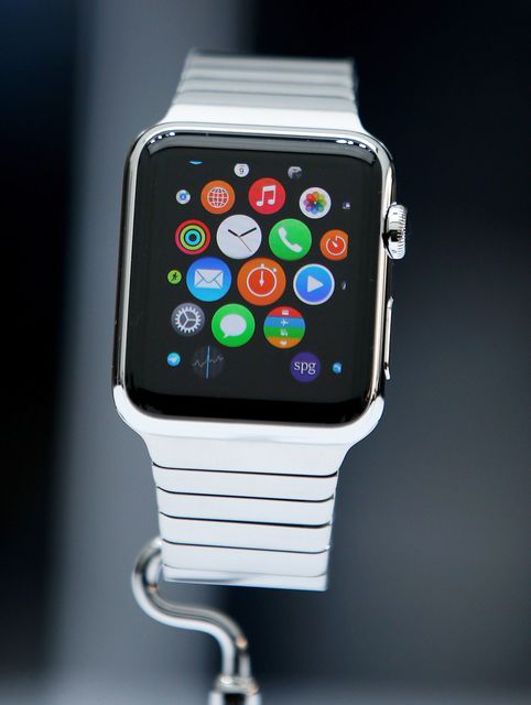 <p>Презентація Apple Watch та iPhone 6, фото AFP</p>