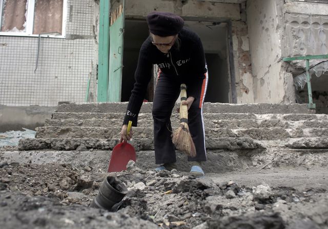 В Дебальцево разрушено ряд домов. Фото: AFP