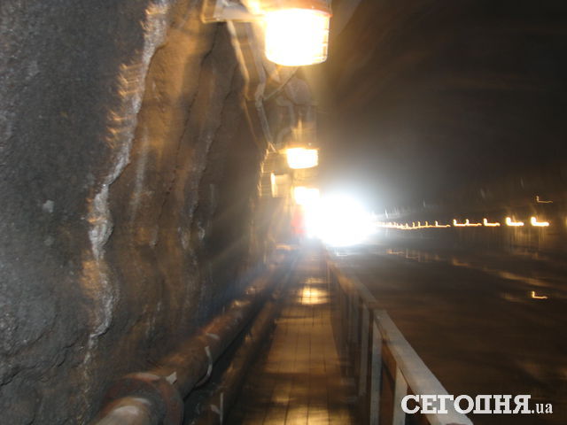 Бескидский тоннель – грандиозная стройка "Укрзализныци". Фото Т.Самотый