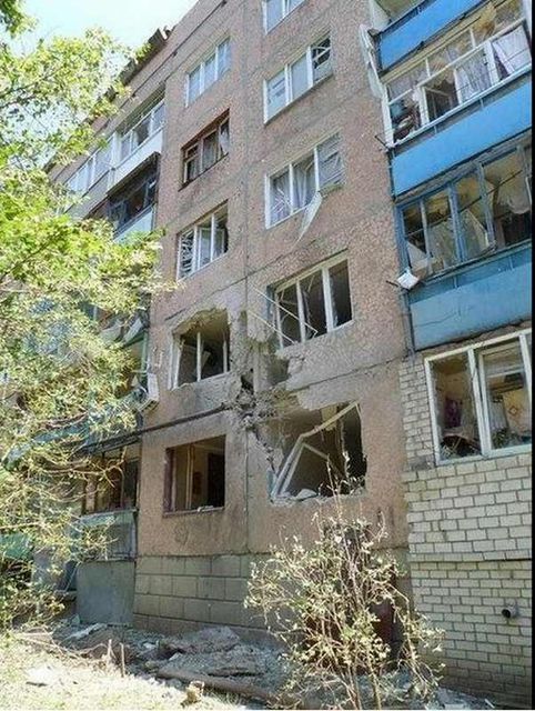 Первомайск стоит в руинах. Фото: соцсети и informator.lg.ua