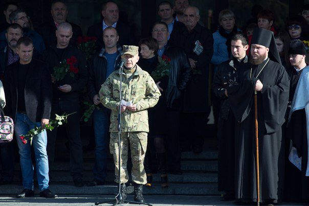 В Днепропетровске прощаются с погибшими. Фото: Денис Моторин