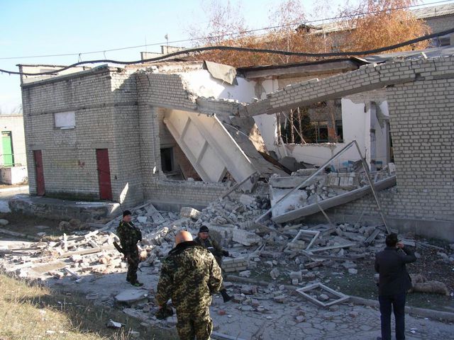 Разрушенная школа в Тошковке. Фото: moskal.in.ua