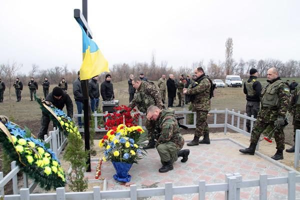 <p>У Слов'янську встановили пам'ятний хрест. Фото: zloy-odessit.livejournal.com</p>