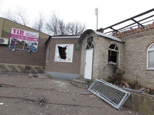 В Дебальцево обстреляли волонтерский центр, фото facebook.com/volonterskaya.sotnya