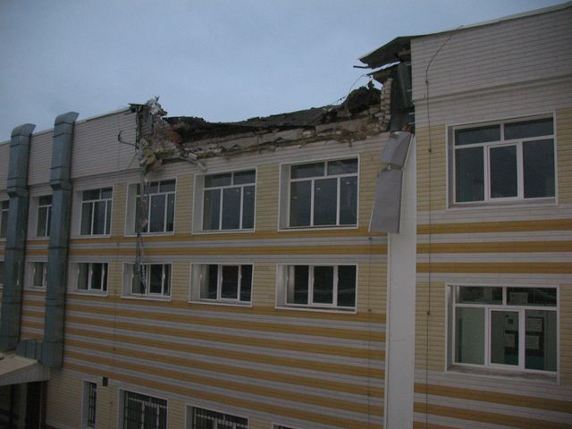 Разрушенные школы Донецка. Фото: соцсети