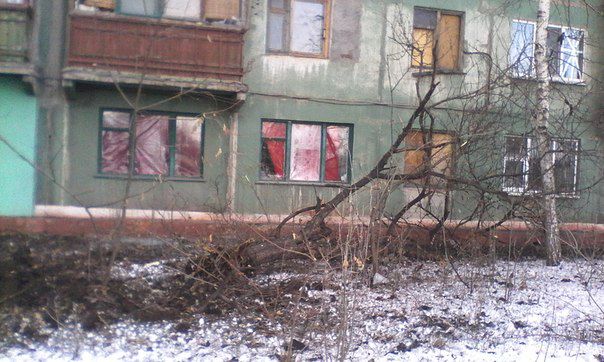 На Донбассе многие уже забыли, что такое жизнь без залпов. Фото: соцсети и "Союз "Народная память"