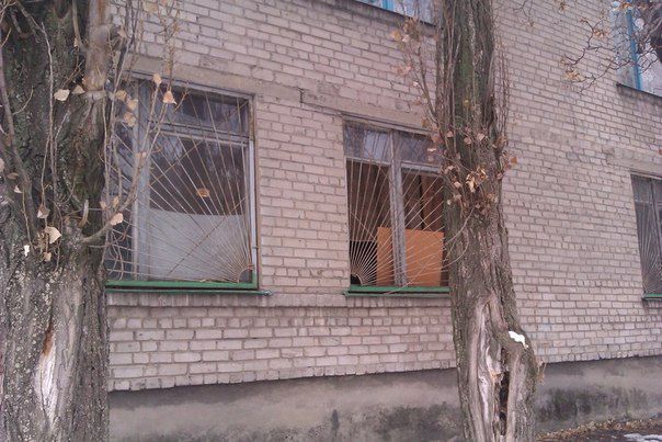 <p>У Донецьку продовжують звучати залпи. Фото: соцмережі</p>
