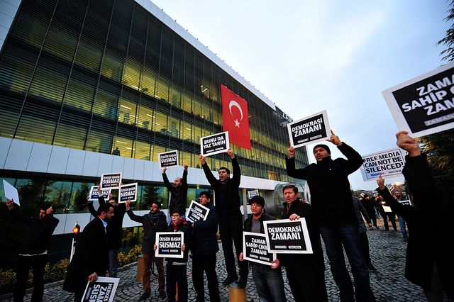 В Турции массовые аресты в СМИ противников правящего режима, фото AFP