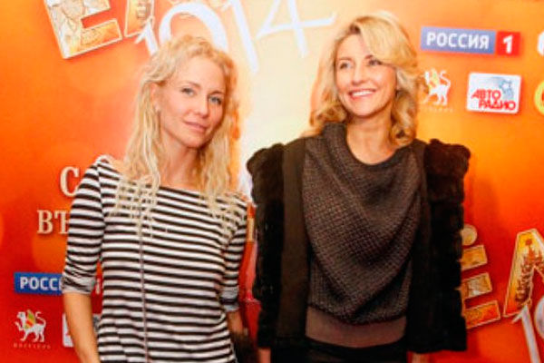 Катя Гордон і Катерина Архарова. Фото: instagram.com/katyagordon