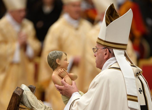 <p><span>У Ватикані розпочалася Різдвяна меса, фото AFP</span></p>