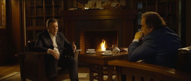Американский режиссер Оливер Стоун записал четырехчасовое интервью с Виктором Януковичем, фото facebook.com/TheOliverStone
