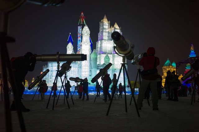 <p>У Китаї побудували казкове крижане місто, фото AFP</p>