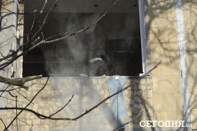 Снаряд разнес квартиру по улице 60-летия СССР. Фото: А.Беркан
