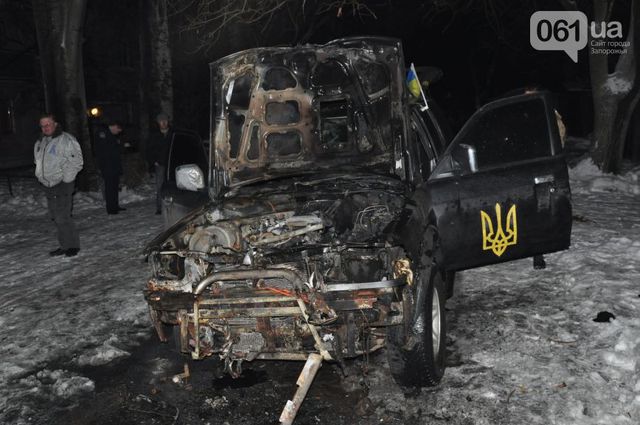 В Запорожье сожгли машину местной Самообороны