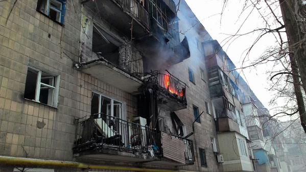 Пожежа на вулиці Чапаєва в Київському районі Донецька. Фото: соцмережі
