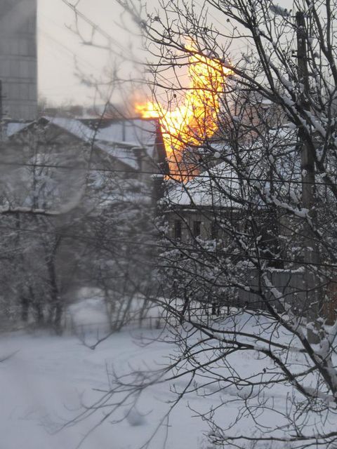 Пожар на газопроводе в Донецке. Фото: соцсети