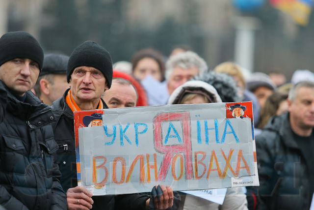 Марш мира прошел по столице. | Фото: Сергей Николаев