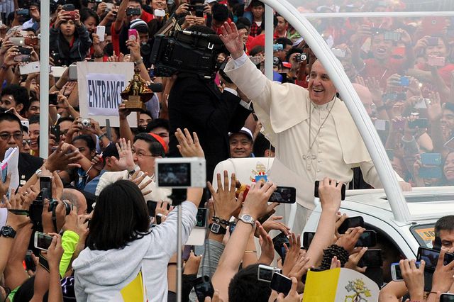 <p>Месу Папи Римського на Філіппінах відвідали рекордні 6 мільйонів людей, фото AFP</p>