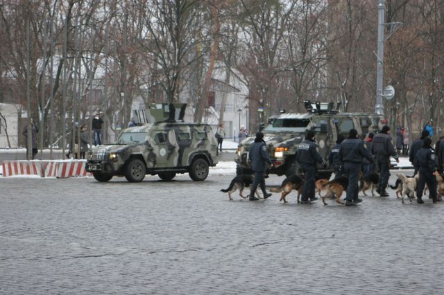 В усиленном патрулировании задействуют около 2400 милиционеров. Фото: kharkivoda.gov.ua