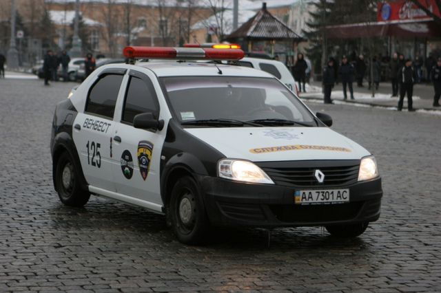 <p>У посиленому патрулюванні задіють близько 2400 міліціонерів. Фото: kharkivoda.gov.ua</p>