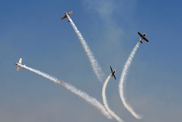 Пилотажная группа Breitling SkyWalkers продемонстрировала свой профессионализм на авиакосмической выставке 