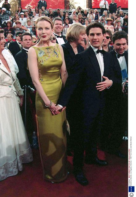 1997 рік, Ніколь Кідман у сукні від Christian Dior Haute Couture за 2 мільйони доларів. фото: REX