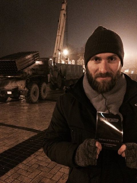 <p>Російська техніка на Михайлівській площі. Фото: соцмережі</p>