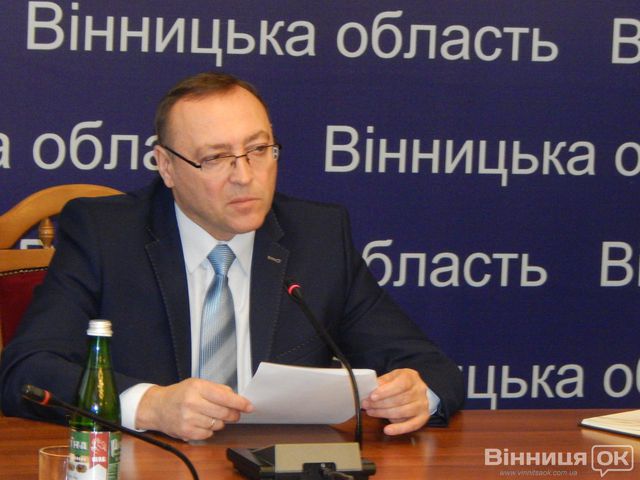 Губернатор Винницкой области Валерий Коровий. Владеет: Toyota Camry 2008 г.