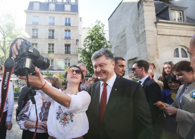 Порошенко встретился с украинской диаспорой во Франции, фото president.gov.ua