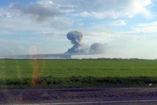 На Кузьминском полигоне вспыхнул пожар. Фото: Твиттер