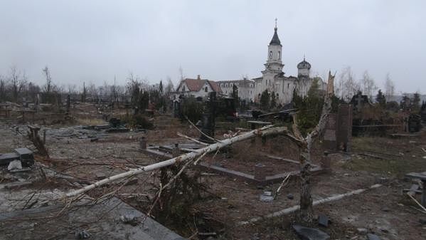 Иверское кладбище после начала боевых действий. Фото: AFP
