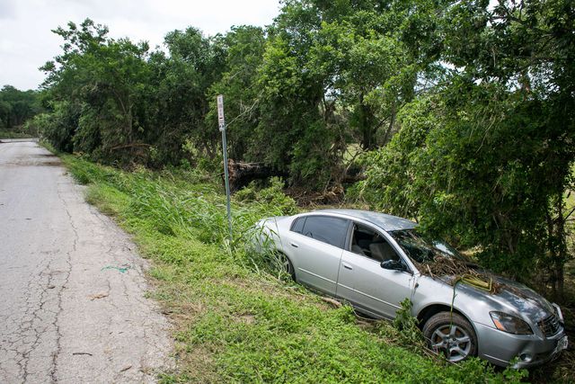 Последствия разлива реки Бланко, Сан-Маркос, штат Техас