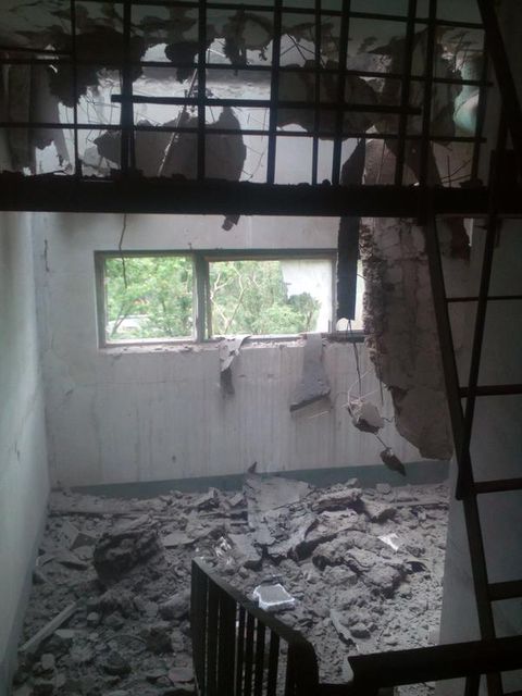 <p>Руйнування в Донецьку. Фото: соцмережі</p>