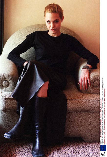 Фото 1999 год. Джолі не приховує, що вживала наркотики, в інтерв'ю 