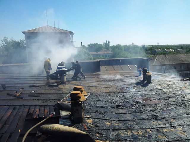 <p>Пожежа в торговому центрі в Запорізькій області. Фото: ДСНС</p>