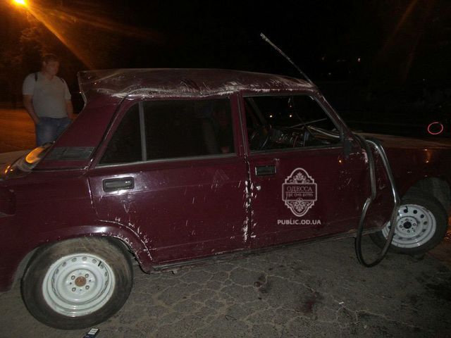 <p>Водій автомобіля "ВАЗ-2107" не впорався з керуванням. Фото: public.od.ua</p>