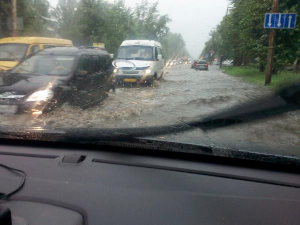 <p>Потоп в Тольятті. Фото: соцмережі</p>