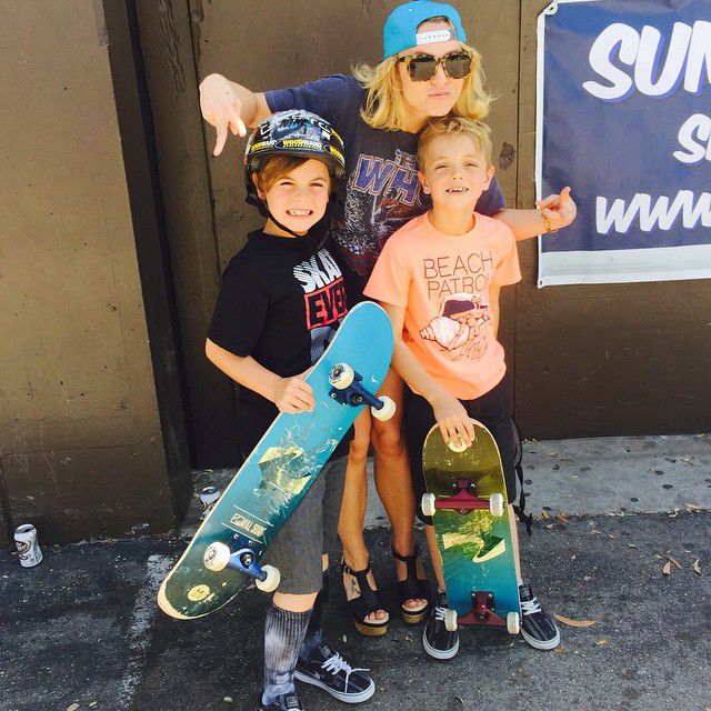 Бритни Спирс с сыновьями. Фото: Instagram.com/britneyspears/