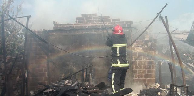 Масштабный пожар в Запорожье. Фото: ГСЧС