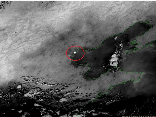 Камери метеорологічного супутника зафіксували яскравий спалах на узбережжі Бохайскої затоки.
